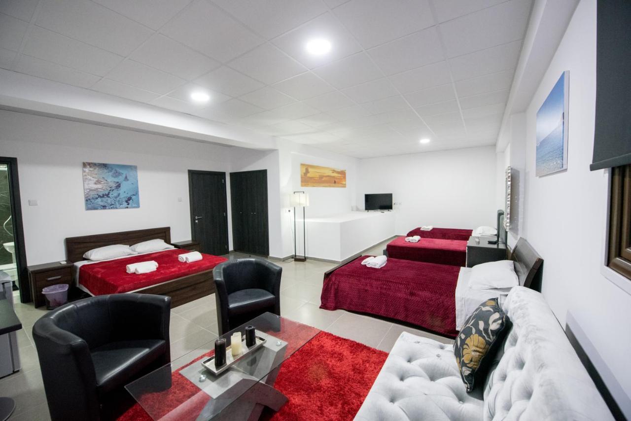 Central Luxury Studios Ajía Nápa Kültér fotó
