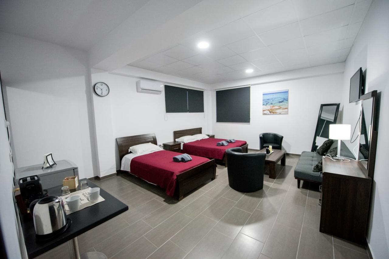 Central Luxury Studios Ajía Nápa Kültér fotó